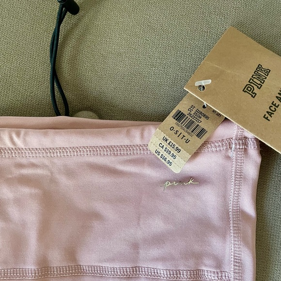 Victoria’s Secret Pink Face Covering - Picture 2 of 3